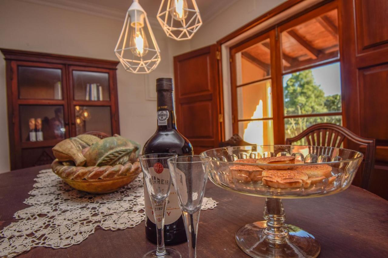 Вилла Casa Das Rosas Синтра Экстерьер фото